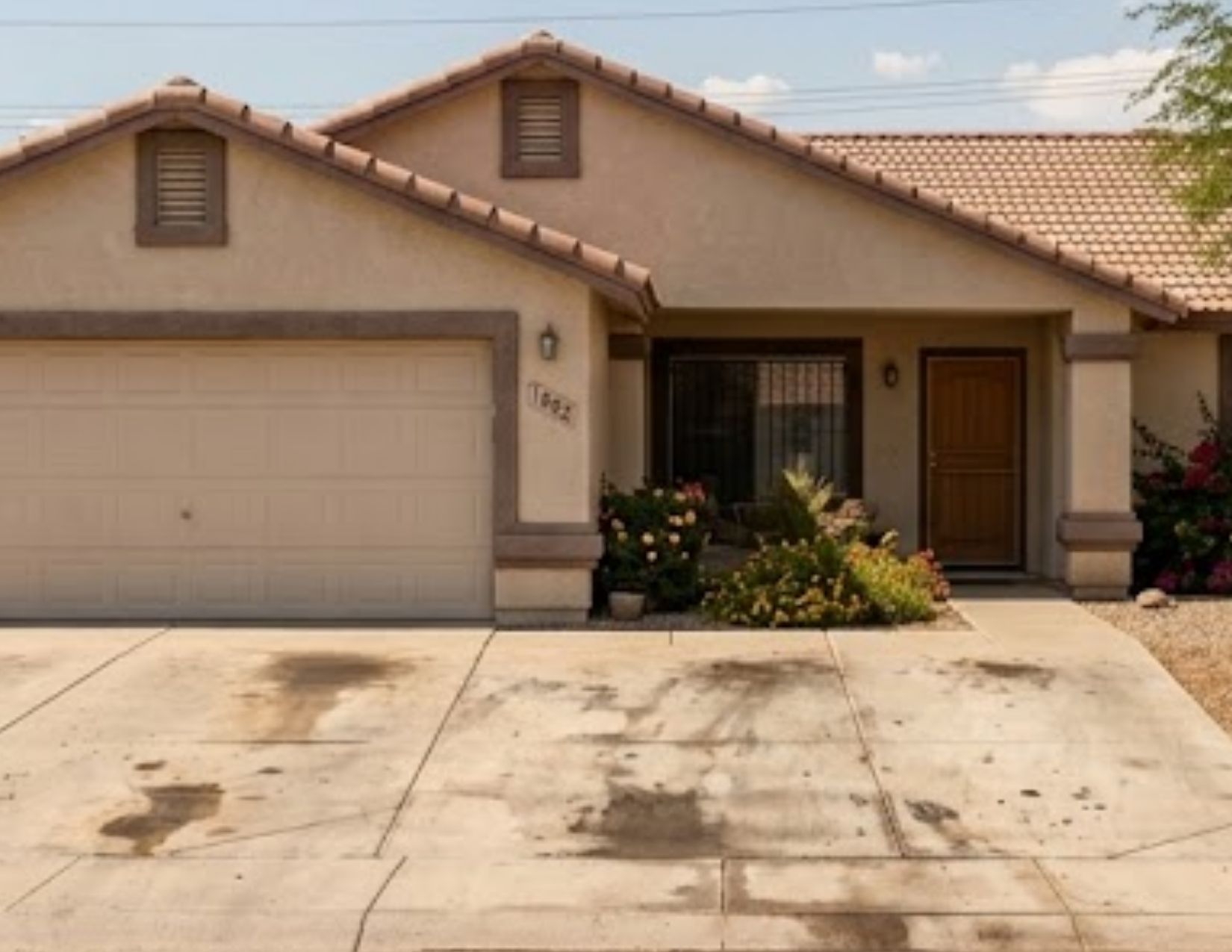 Yuma driveway before power washing